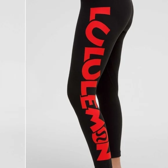 NWT Disney x Lululemon *Align High-Rise Pant 25" Size 2 Black  W5GK8S - Picture 2 of 8